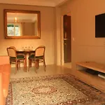 Appartement Elegant Avec Balcon Centre Cannes